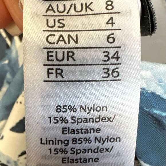 NWT Niptuck Shaping Multi Fit Cup Palm Print One Piece Swimsuit - Picture 5 of 6